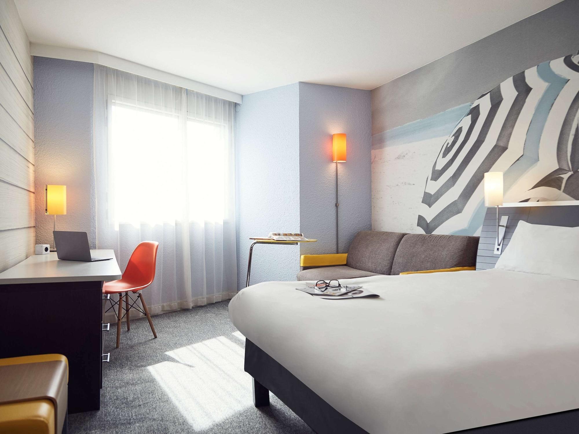 Ibis Styles Toulon La Seyne Sur Mer Exterior foto