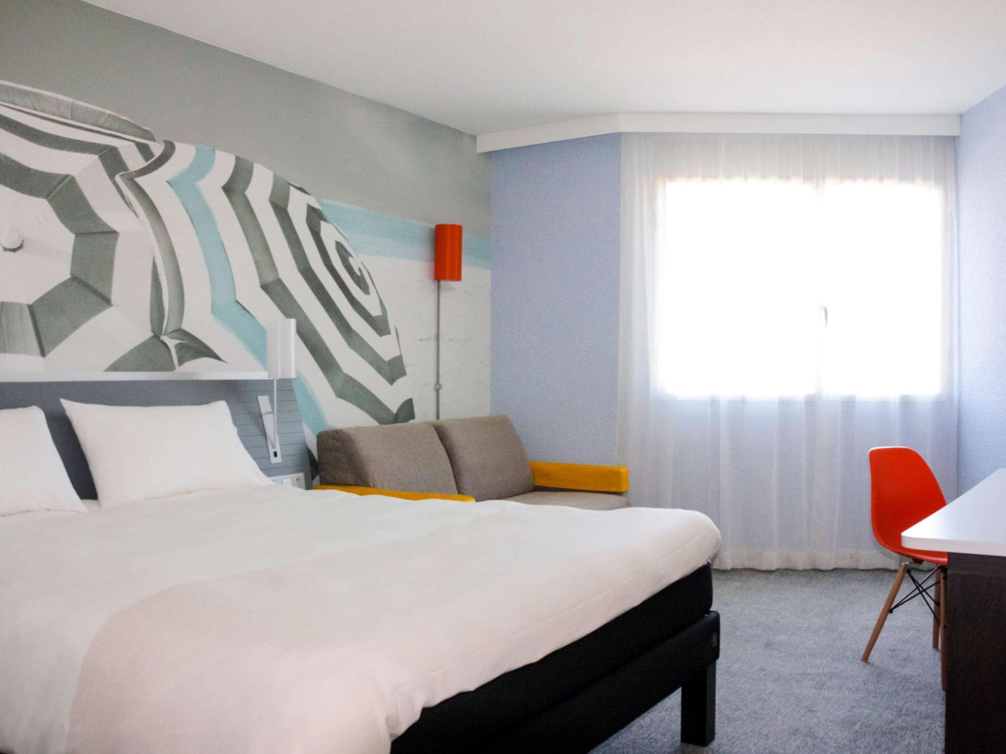 Ibis Styles Toulon La Seyne Sur Mer Exterior foto