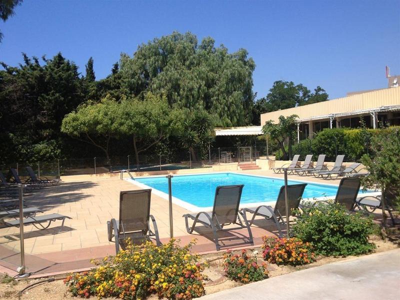 Ibis Styles Toulon La Seyne Sur Mer Exterior foto